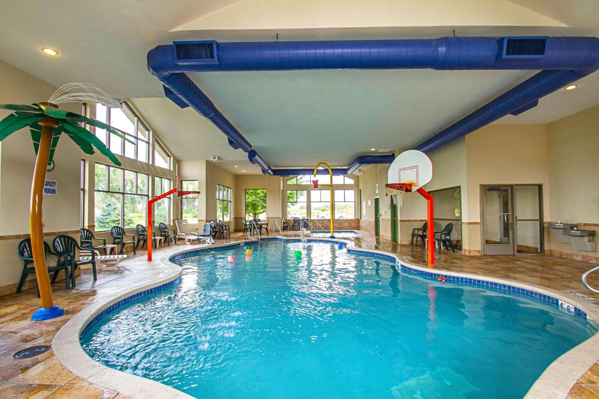 Mainstay Suites Madison - Monona Exterior foto